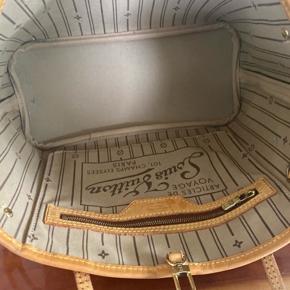 Louis Vuitton Neverfull PM with Certificate of Authenticity - Picture 11 of 13